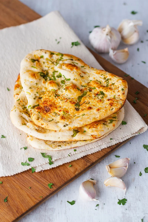 Pau Ahmad PA Premium Garlic Butter Naan 4pcs x 75g | Halal Frozen