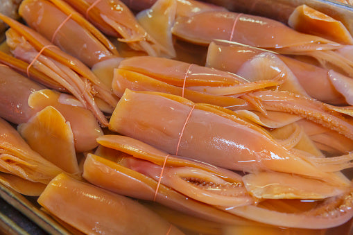 Premium Soaked Cuttlefish 1kg± 2-3pc | Sotong Rendam Kembang